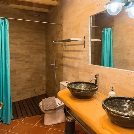 Quinta Da Silveira Country house
